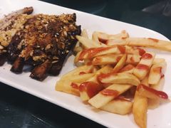 火烤猪肋排饭-BIGHOUSE·大房子电影主题融合餐厅(盐河巷店)