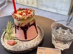 花环-BE NORMAL CAFE(霞溪路店)