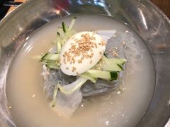 -江南猪肉商会无限续吃(弘大店)