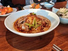 -金牌老碗时尚陕菜(王府井百货店)