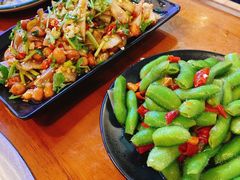 凉拌猪耳朵-曹丞相·地锅鸡·地锅鱼(武林店)