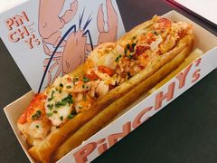 -Pinchy's Lobster & Champagne Bar