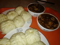 猪肉大葱包子-天兴居(鲜鱼口街店)