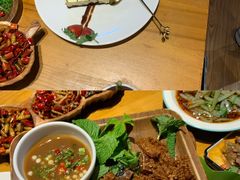 -隔壁老王·家常云南菜(花巷店)