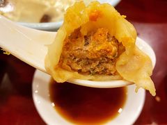 蟹黄汤包-耿福兴(凤凰美食街店)