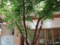 -蜜桃餐厅·伴山(湖滨商业街店)