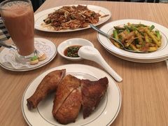 -关夫人餐厅(阳光广场店)