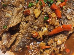 红烧小黄鱼-老三样·美食研究中心(世贸路店)