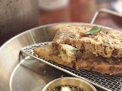 潮州蚝仔烙-沙胆彪炭炉牛杂煲(上海日月光广场店)