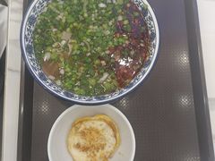 -伊穆祥牛肉面总店·清真