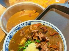 卤煮火烧-门框胡同百年卤煮(新街口店)