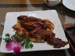 -瓦国小镇·果木烤鸭·融合菜(西口店)
