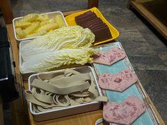 -谭公鱼头·鲜鱼火锅·小龙虾·江湖菜(秀沿路店)