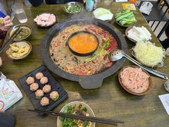 -黄潇洒老火锅(九眼桥宏济巷店)
