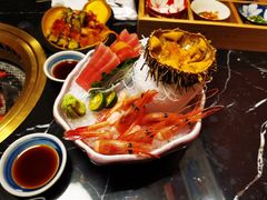 -山川小町·极番烧肉(新地假日广场店)