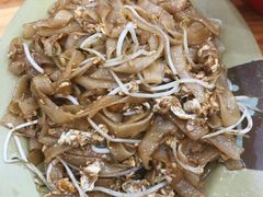 鸡蛋炒河粉-贞姨美食·老字号海鲜大排档