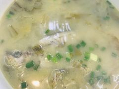 小黄鱼烧雪菜-渔中舟海鲜大排档(普陀沈家门店)