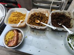 -梁阿婆廿年老牌扣肉糯米饭