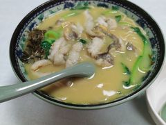 -明呈黄鱼面馆(斜土路店)