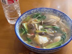 -邱芳粉店(迎宾大道旗舰店)