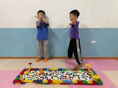 -哈奋儿童科技营乐高托班机器人(闲林校区)