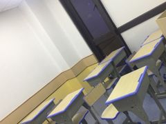 -昂立青少儿成长中心(普陀中潭校区)