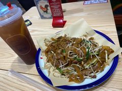 传统干炒牛河-荔银肠粉·非遗手藝(夫子庙店)