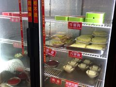 自助取餐区-钢管厂歆瑞源油卤串串香(春熙路太古里店)