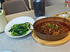 -有红鸡毛店·川菜(建设路店)