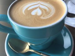 -UNI UNI(环亚凯瑟琳店)