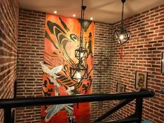 -香巴拉云南餐厅(华莱坞店)