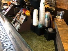 -星巴克(武康路店)
