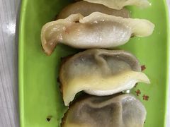 -珊珊小笼馆(仙霞路店)