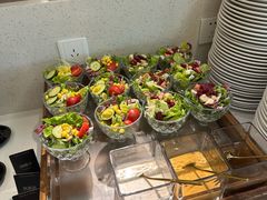 -上海虹桥中心爱琴海亚朵S酒店