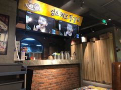 -肥肥虾庄·金牌油焖大虾(杨园滨江时代walk店)