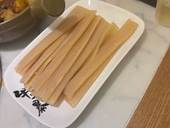 -牛沙暴潮汕牛肉火锅(章江南大道店)