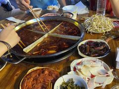 -储奇门鳝鱼火锅(总店)