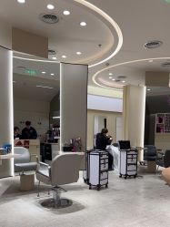 -Mentor Hair Salon