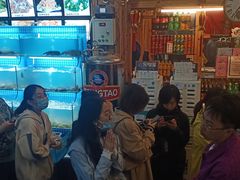 -老东镇啤酒屋海鲜加工·蒸汽海鲜·海鲜烧烤(台东店)