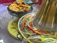 -撒拉人家.酸菜牦牛肉火锅