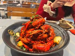 -肥肥虾庄·金牌油焖大虾(杨园滨江时代walk店)
