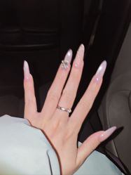 -小鸭梨影院式美甲