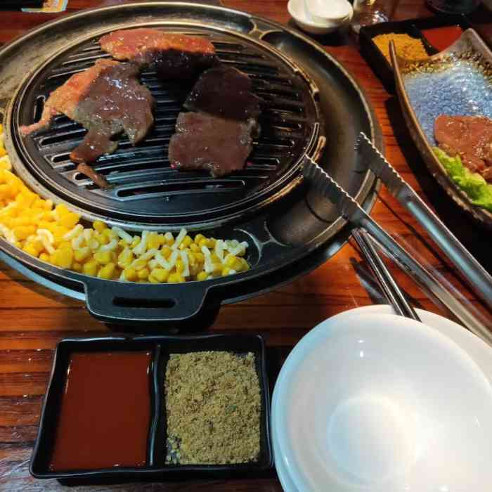野人烤肉(六一东路店)-"野人烤肉,位置在六一路,我也是之前朋友介.