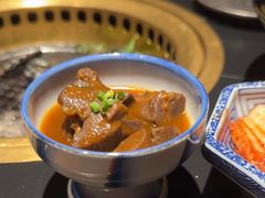 -山川小町·极番烧肉(新地假日广场店)