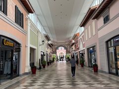 -佛罗伦萨小镇广佛名品奥特莱斯(疏港路店)