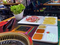 -牛鲜盛齐齐哈尔烤肉(曹路店)