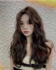 -丝语萱形象