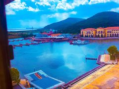 -平湖九龙山乐满地水上乐园