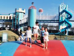 -季高兔窝窝亲子园(上海薰衣草公园店)