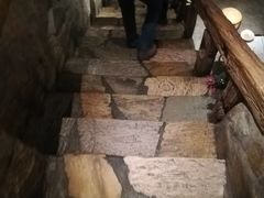 -老牌坊云南鱼豆花火锅(嵩山店)